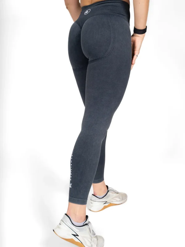 Czarne legginsy jeansowe